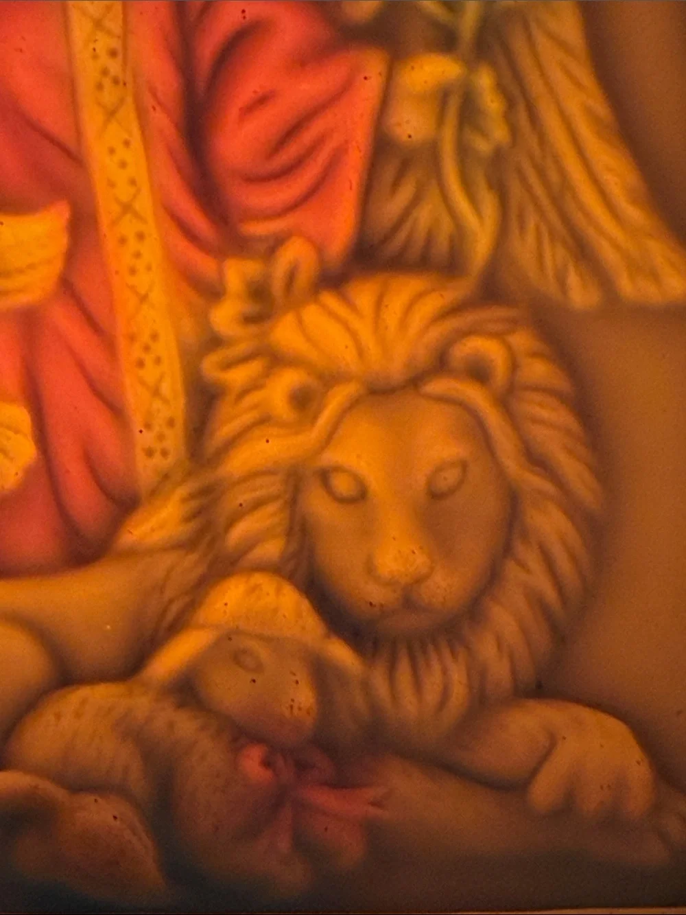 Christmas nite light cream color when unlit angel lion dove of peace lamb 🐑